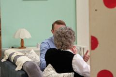 Halbpension-mit-Leiche-046