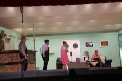 Halbpension-mit-Leiche-121