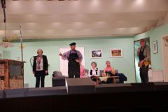 Halbpension-mit-Leiche-181