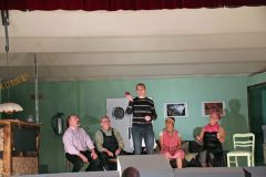 Halbpension-mit-Leiche-228