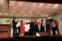 Halbpension-mit-Leiche-246
